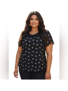 TORRID Black Peter Pan Collar Short Sleeve Blouse with White Bow Pattern